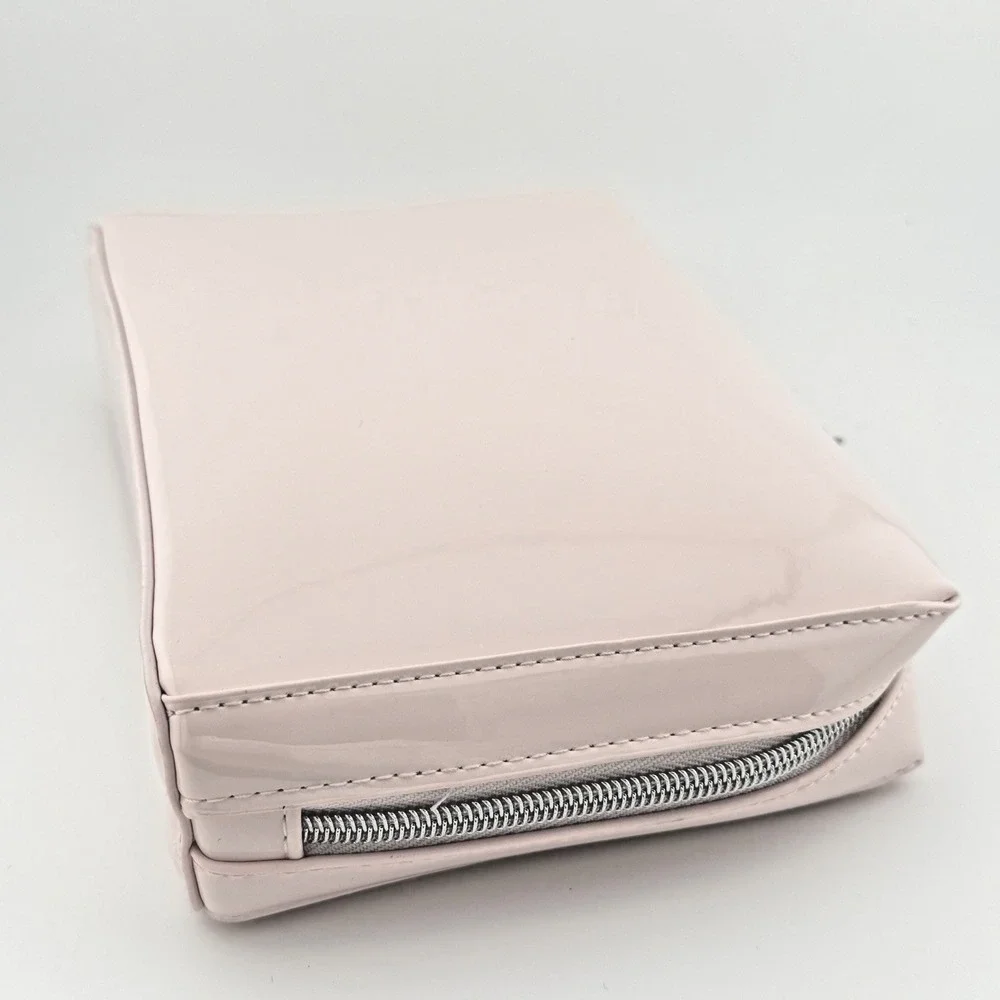 Kylie Cosmetics Pink Makeup Pouch/ Tavel Zip / Brand New Sealed 8